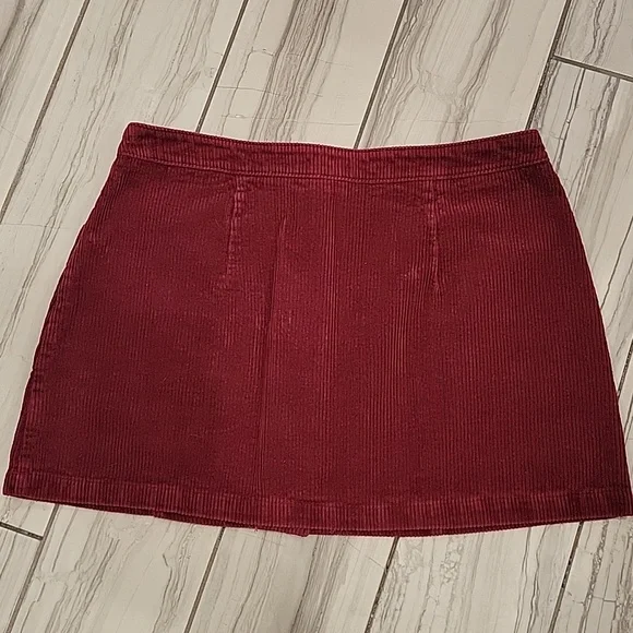 Button-Front Corduroy Mini Skirt in Wine - Picture 3 of 7